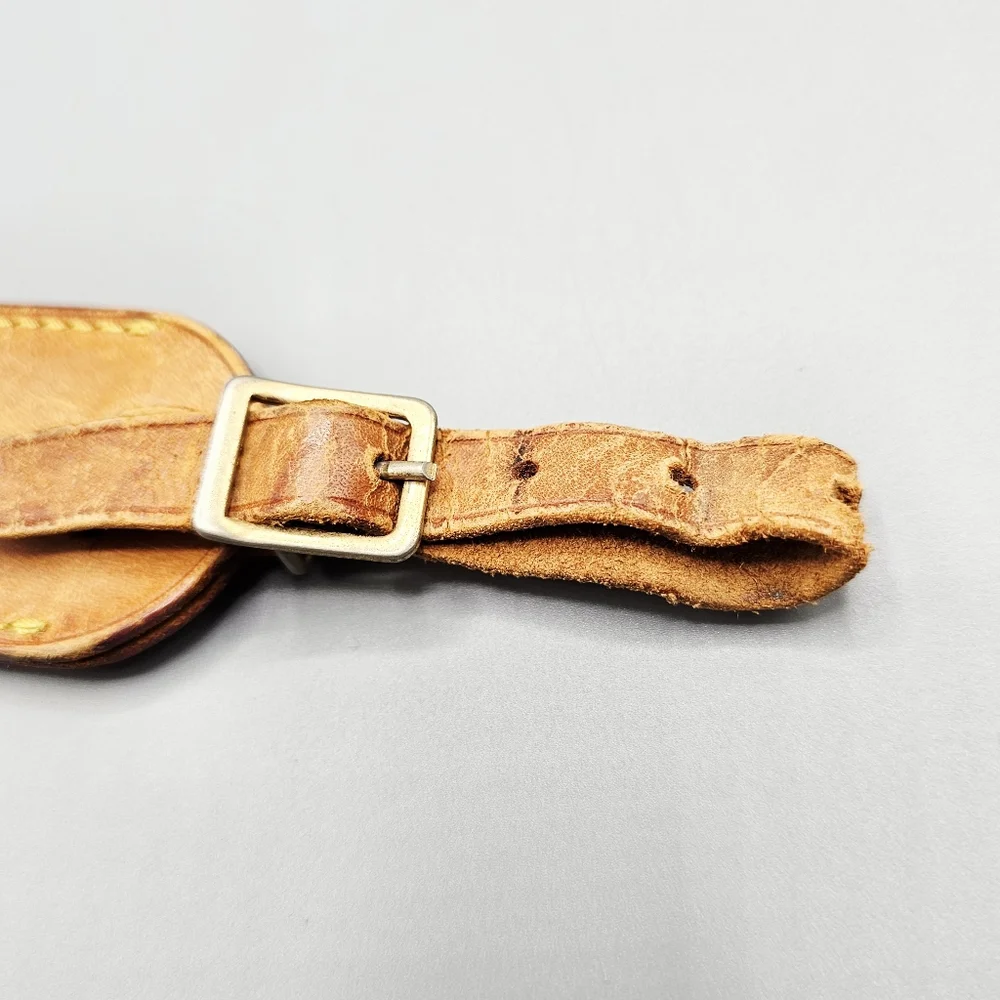 Louis Vuitton Brown Leather Luggage Tag